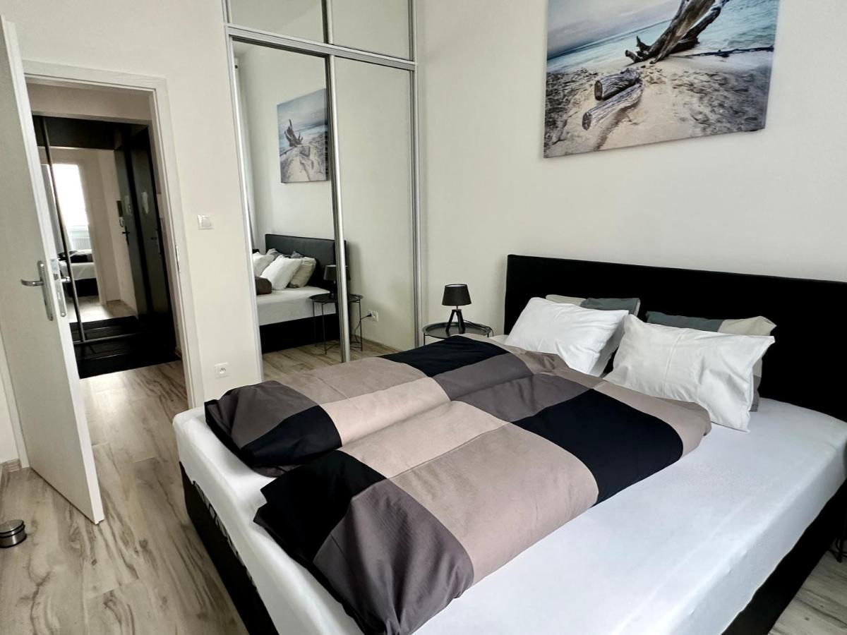 Apartamento Oskar Wilde Stará ľubovňa Exterior foto